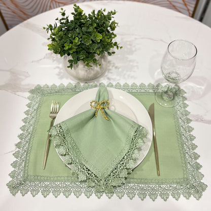 Guipir Lace Placemat