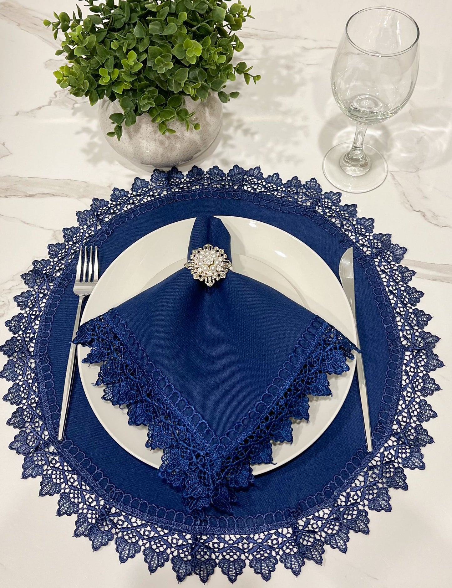 Guipir Lace Placemat